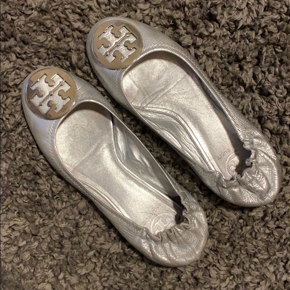 Tory Burch Reva flats size 8. Worn one time.